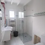 La Belvilloise , Maison 6 Personnes Avec Jardin Terrasse Et Proche