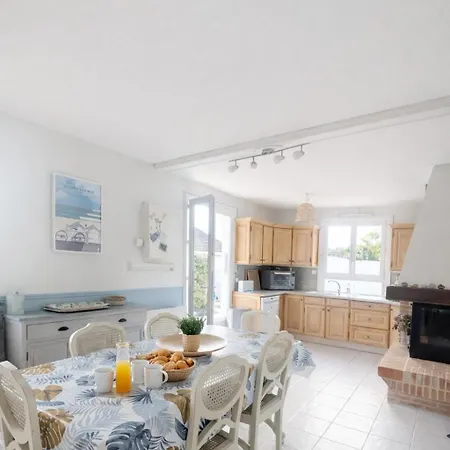 La Belvilloise , Maison 6 Personnes Avec Jardin Terrasse Et Proche *