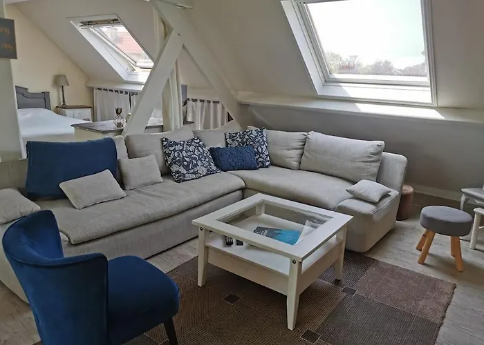 La Belvilloise , Maison 6 Personnes Avec Jardin Terrasse Et Proche