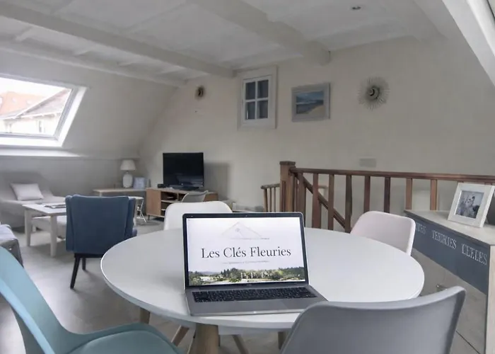 La Belvilloise , Maison 6 Personnes Avec Jardin Terrasse Et Proche *